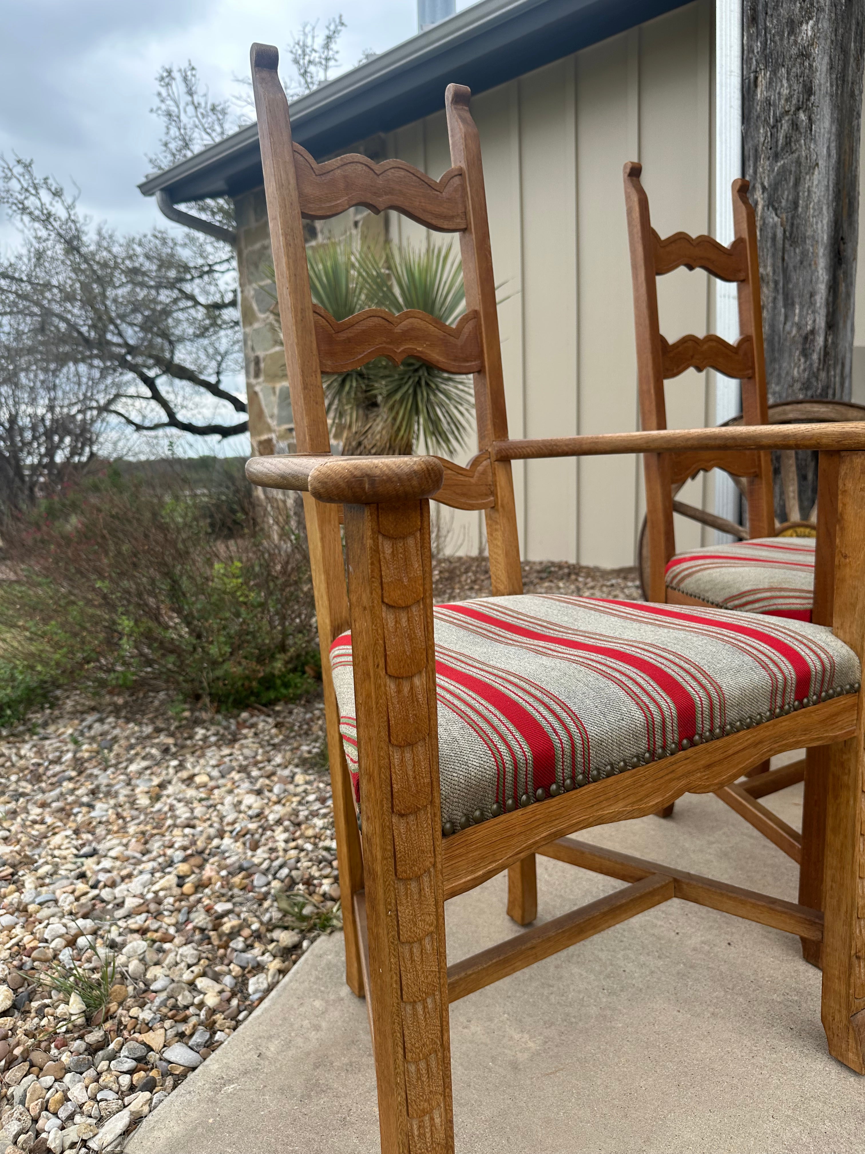 Handlebar Ladderback Chair